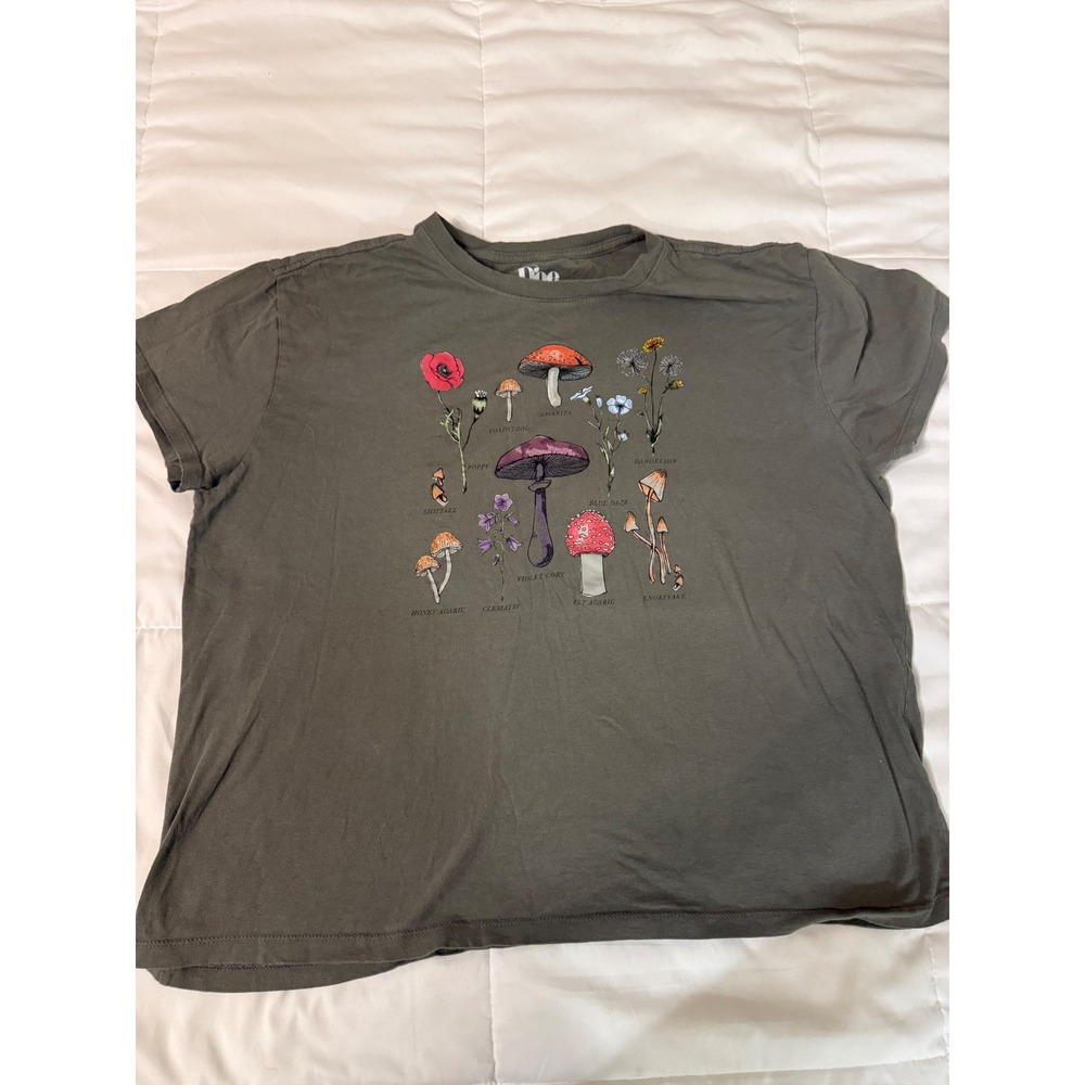 Doe Mushroom Botanical Graphic T-Shirt Gray Cotton Cottagecore Nature Tee 2X